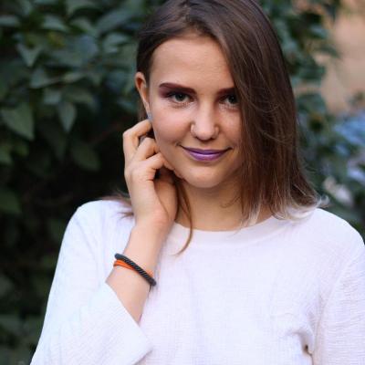 A picture of a front end dev